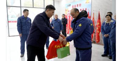春节送温暖 南昌市总工会走访慰问方大特钢一线员工